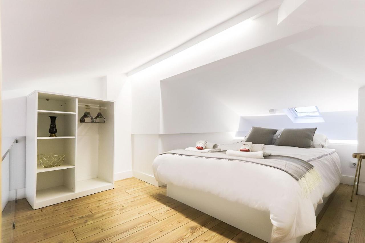 Charming Santos By Homing Lizbona
